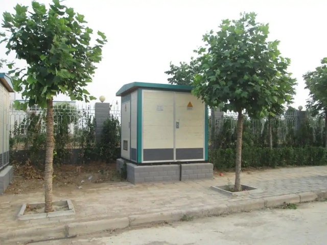 云县1000KVA欧式箱式变压器